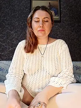 Snapshot of Katti_Kissa chatting on March 4, 2026, 9:39 am Katti Kissa online show from March 4, 2026, 9:39 am