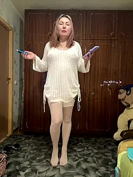 Snapshot of Katti_Kissa chatting on January 5, 2026, 5:27 pm Katti Kissa online show from January 5, 2026, 5:27 pm