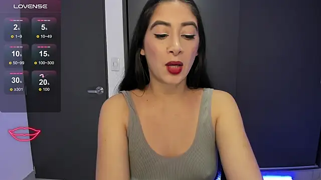 MeganWhite3 online show from September 12, 2025, 4:56 am
