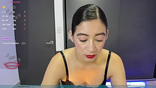 MeganWhite3 online show from December 16, 2025, 4:28 am