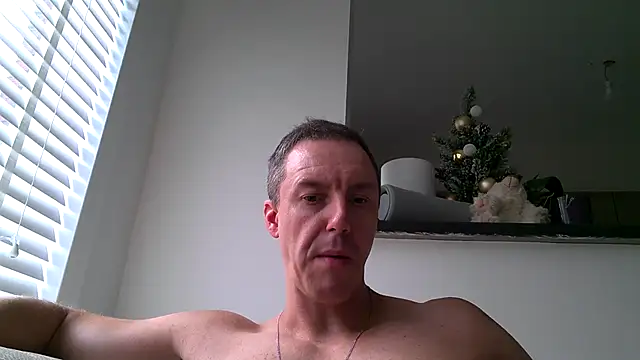 ploki2180 online show from December 21, 2025, 12:07 pm