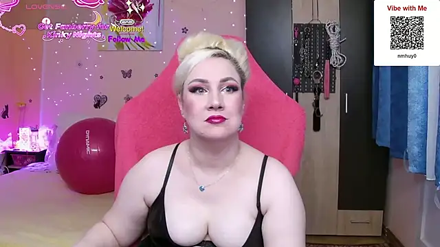 MissLexyGold online show from November 29, 2025, 3:23 pm