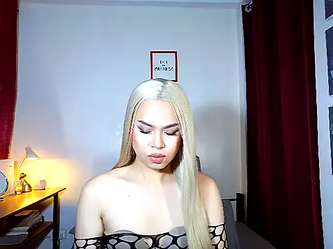 MistressLuna1 online show from April 30, 2026, 6:59 pm