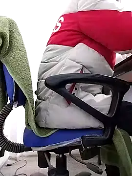 Snapshot of Theplesure007 chatting on March 3, 2025, 7:57 am Theplesure007 online show from March 3, 2025, 7:57 am