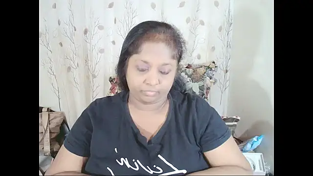 Snapshot of Indiantasha chatting on July 7, 2026, 5:05 pm Indiantasha online show from July 7, 2026, 5:05 pm