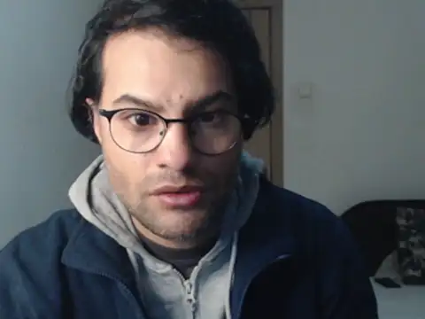 wildpussycat23 online show from February 6, 2026, 9:33 pm