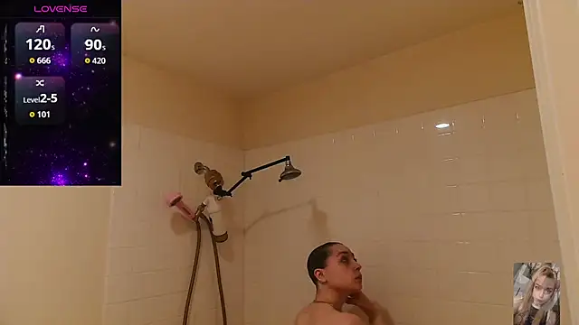 Blondiewithanass online show from December 18, 2025, 2:49 am