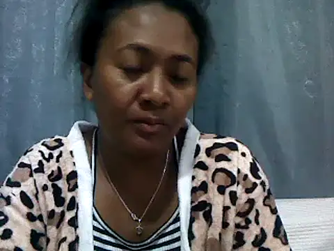 sexyladii online show from June 19, 2026, 4:35 pm