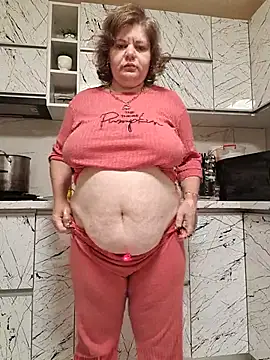 Snapshot of cindybbwsquirt chatting on November 1, 2025, 4:41 am cindybbwsquirt online show from November 1, 2025, 4:41 am