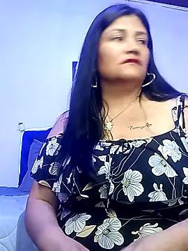 salomexlove 20 online show from October 28, 2025, 12:59 pm