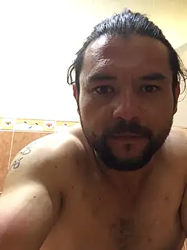 Snapshot of Pancho2213 chatting on February 18, 2026, 10:01 am Pancho2213 online show from February 18, 2026, 10:01 am