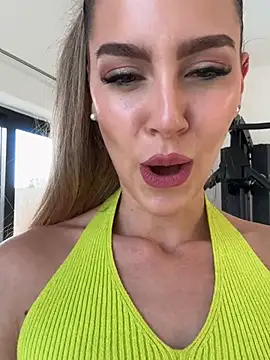 nicole 98 online show from February 26, 2026, 3:12 pm