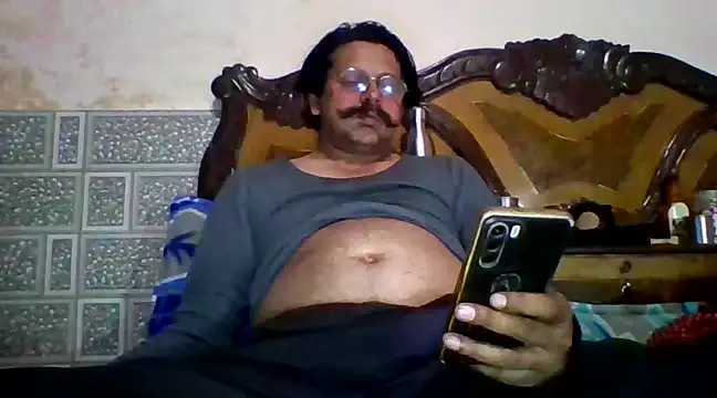 Kumarjay330 online show from December 1, 2024, 5:18 pm