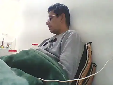 Kumarjay330 online show from November 8, 2025, 2:31 pm