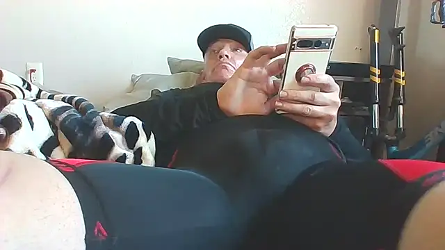 Snapshot of timothygonterman chatting on March 10, 2025, 4:25 pm timothygonterman online show from March 10, 2025, 4:25 pm