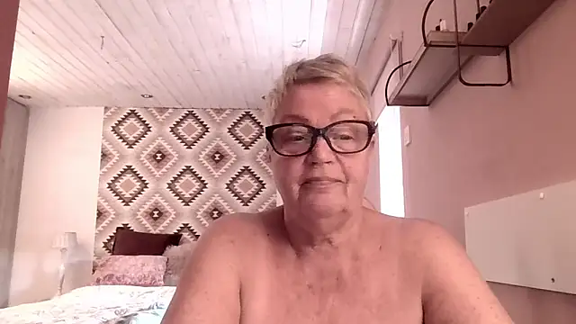 Snapshot of GrannyChrissy68 chatting on February 28, 2026, 1:44 pm GrannyChrissy68 online show from February 28, 2026, 1:44 pm