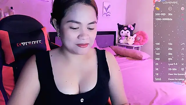 yenyen  online show from April 11, 2026, 2:41 am