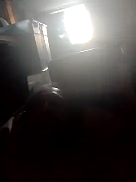 trucker1979 online show from March 1, 2026, 12:27 pm