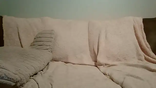 beautylovess online show from October 14, 2025, 10:38 am