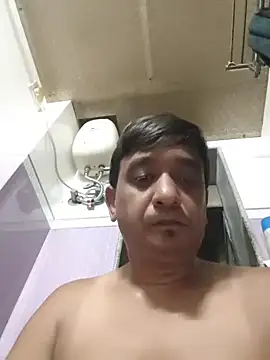 raj4luv69 online show from June 1, 2026, 9:36 pm
