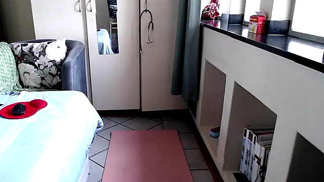 FitSelina66 online show from October 12, 2025, 11:11 am