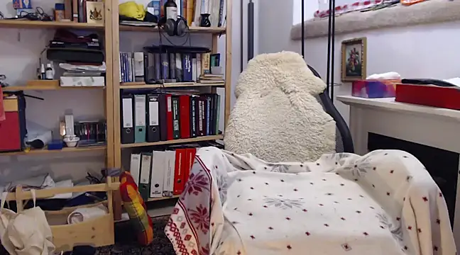 Snapshot of tibe50 chatting on January 6, 2025, 6:14 am tibe50 online show from January 6, 2025, 6:14 am