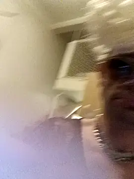 Snapshot of Pauline41 chatting on October 28, 2025, 5:01 pm Pauline41 online show from October 28, 2025, 5:01 pm