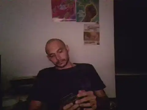universitario-col online show from December 5, 2024, 2:37 am