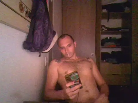 universitario-col online show from September 21, 2025, 4:39 am