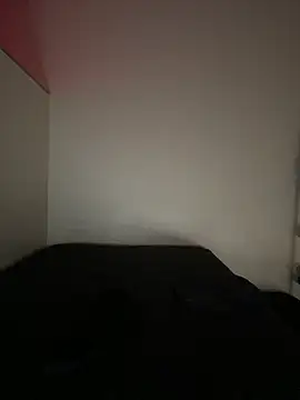 Amanita Bloom online show from April 23, 2026, 6:09 am