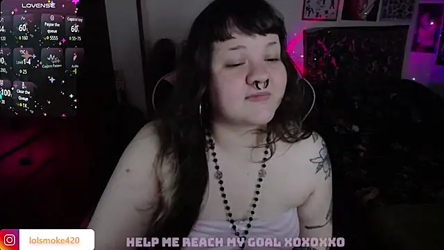 Snapshot of Bdsm_and_fries chatting on November 24, 2025, 8:14 am Bdsm and fries online show from November 24, 2025, 8:14 am