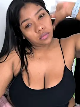 paola091 online show from March 9, 2025, 11:03 am