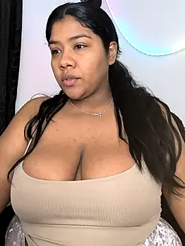 Snapshot of paola091 chatting on February 12, 2026, 10:26 am paola091 online show from February 12, 2026, 10:26 am