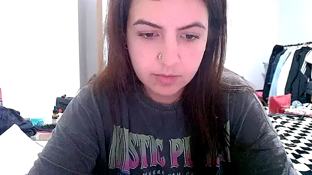 chelbyy online show from October 31, 2025, 6:04 pm