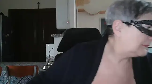 simona60 online show from February 25, 2025, 2:26 pm