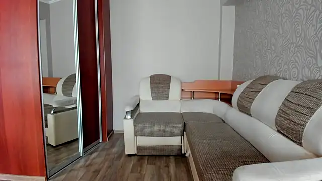 Marrymepls online show from April 2, 2026, 4:08 am