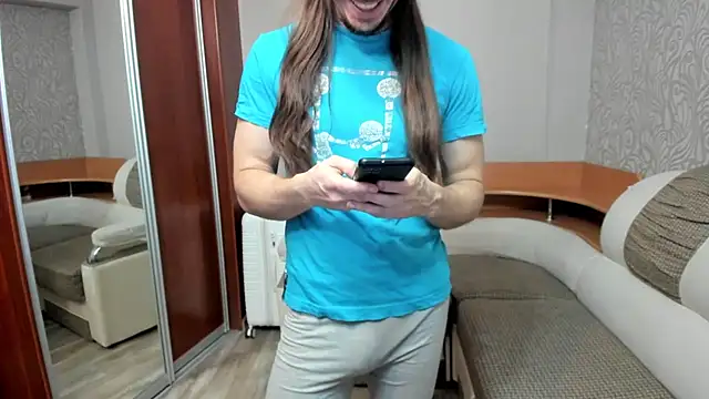 Marrymepls online show from January 7, 2026, 10:42 am