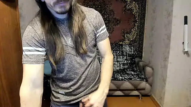 Marrymepls online show from March 11, 2025, 3:02 pm