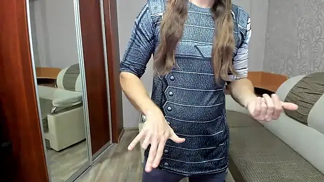 Marrymepls online show from October 19, 2025, 5:59 pm