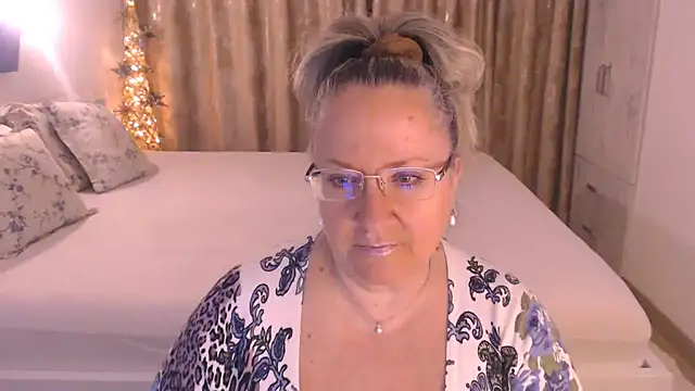 Raisshy online show from November 27, 2025, 4:18 pm