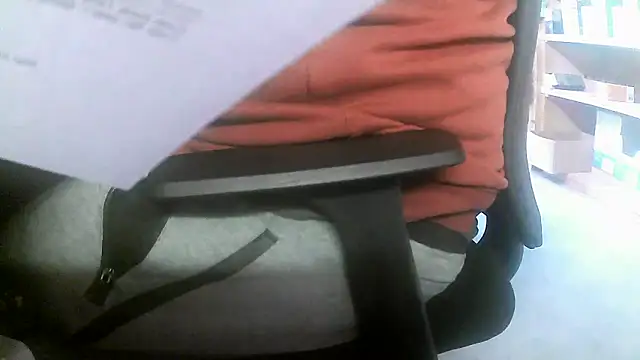 Snapshot of Cygnus58topchef chatting on February 14, 2026, 10:15 am Cygnus58topchef online show from February 14, 2026, 10:15 am