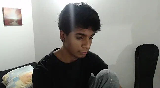 Snapshot of stevenosori chatting on February 15, 2025, 1:31 am stevenosori online show from February 15, 2025, 1:31 am