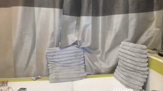 jessystarr online show from October 26, 2025, 5:57 pm