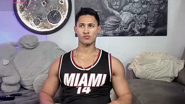 BenjaminCooperk online show from April 11, 2026, 6:10 am