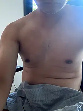 knobhead2020 online show from October 18, 2025, 9:22 am