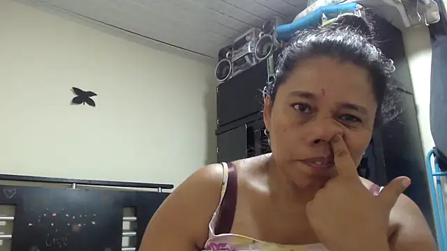 adrixxx38 online show from May 15, 2026, 11:36 pm