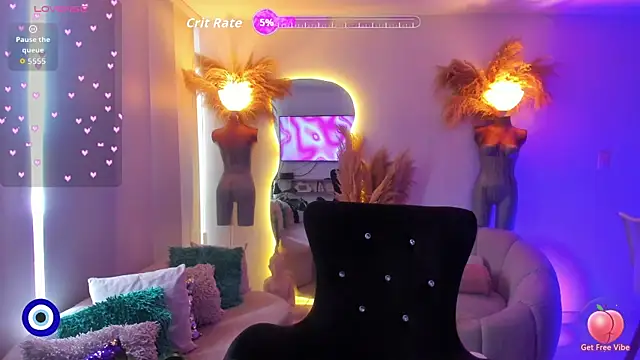 Angel Peach online show from June 12, 2026, 1:53 pm