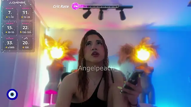 Angel Peach online show from December 16, 2025, 2:32 pm