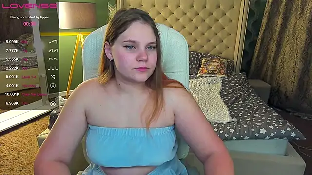 Snapshot of VinnaSky chatting on January 16, 2025, 4:17 am VinnaSky online show from January 16, 2025, 4:17 am