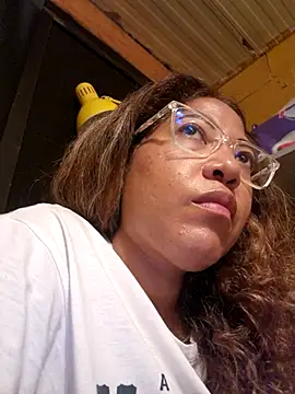 mila38 online show from October 7, 2025, 9:05 pm